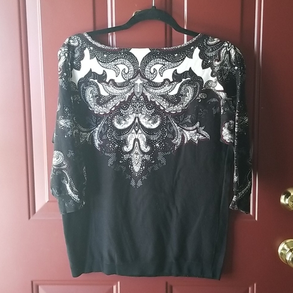 Top - Picture 2 of 4